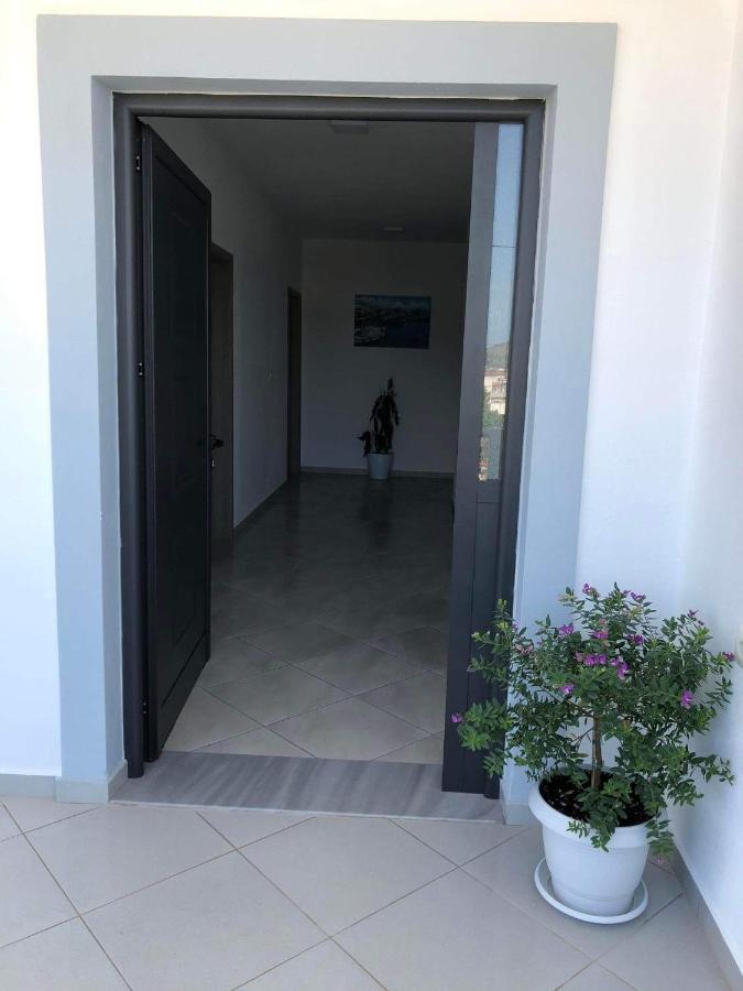 Villa Soni Oruci Ksamil Ngoại thất bức ảnh